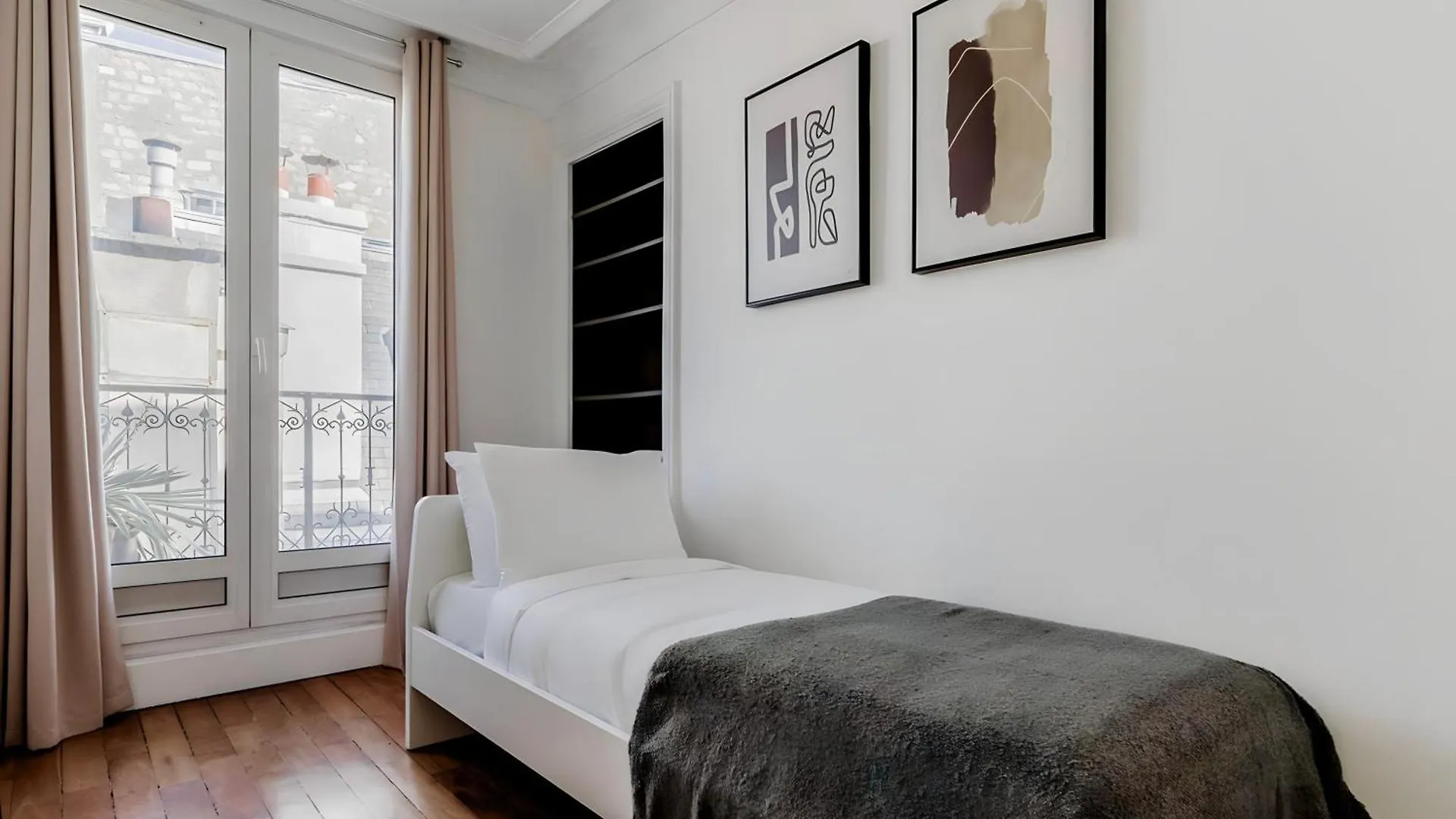 Le Coeur De Saint-Lazare Apartment Paris 0*,  France